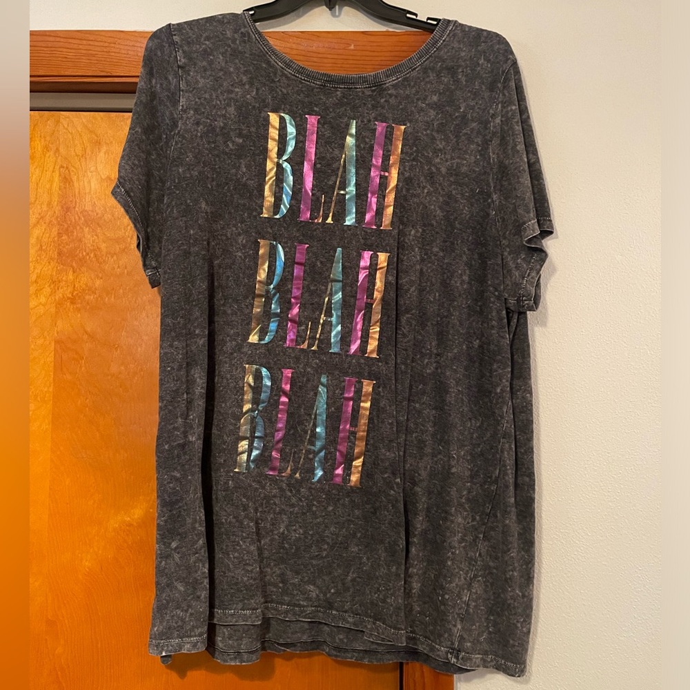 Torrid graphic tee - size 3